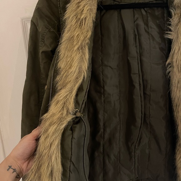 Express Olive Fur Trim Jacket - Picture 4 of 6